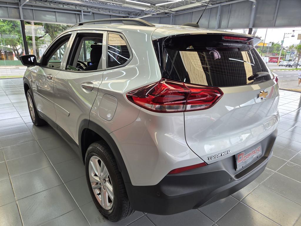 CHEVROLET Tracker - Foto