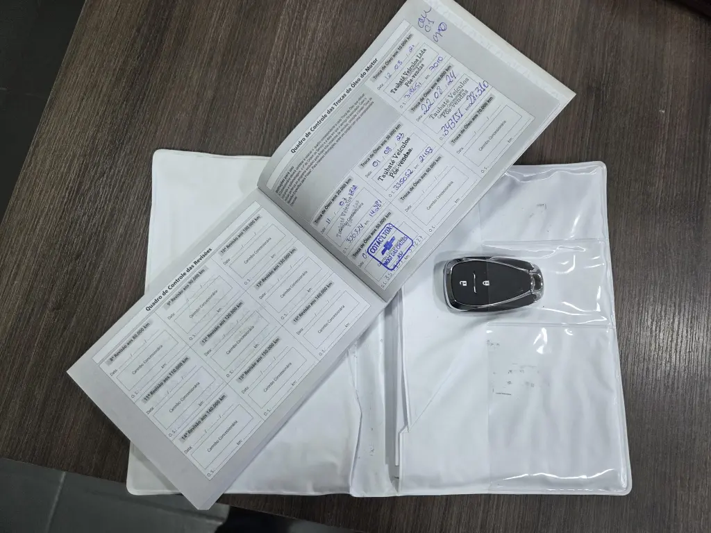 CHEVROLET Tracker - Foto