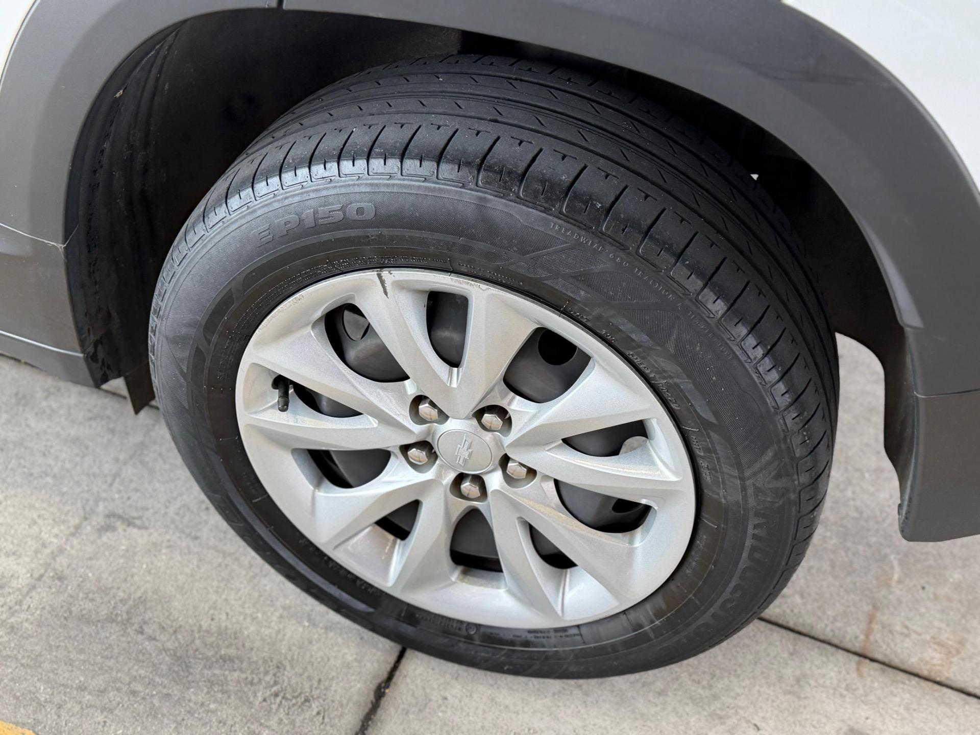 CHEVROLET Tracker - Foto