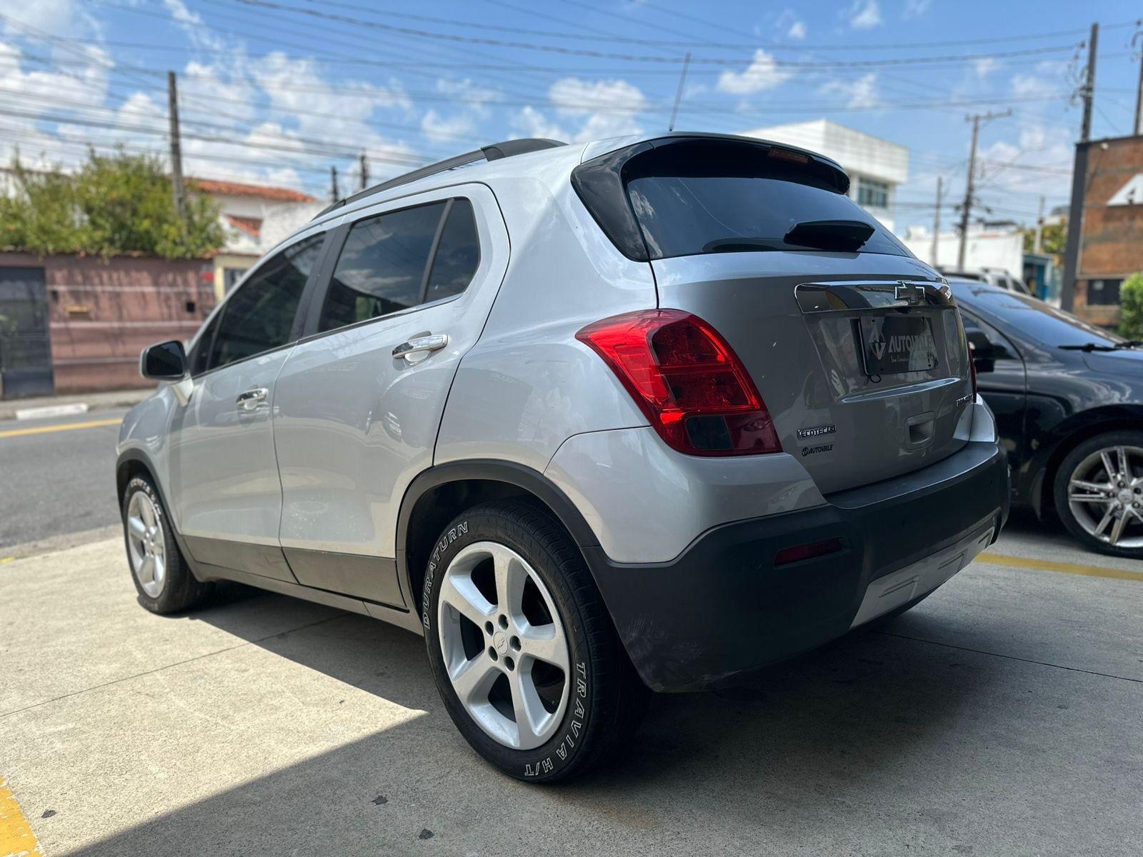 CHEVROLET Tracker - Foto