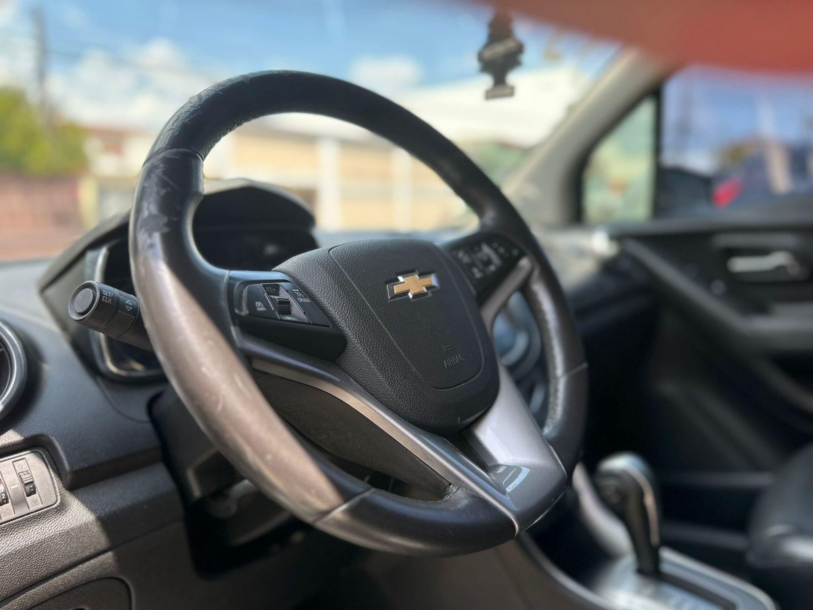 CHEVROLET Tracker - Foto