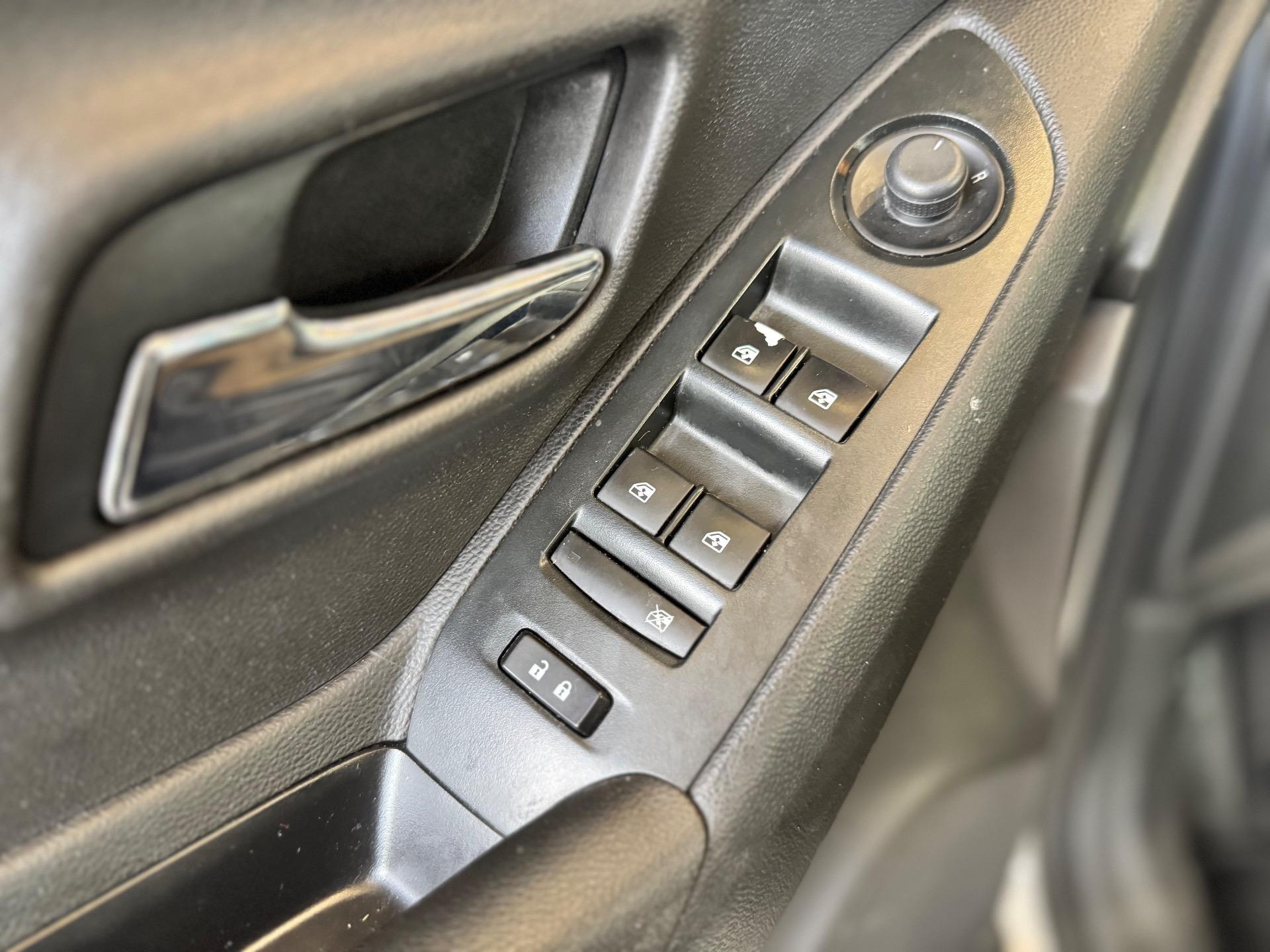 CHEVROLET Tracker - Foto