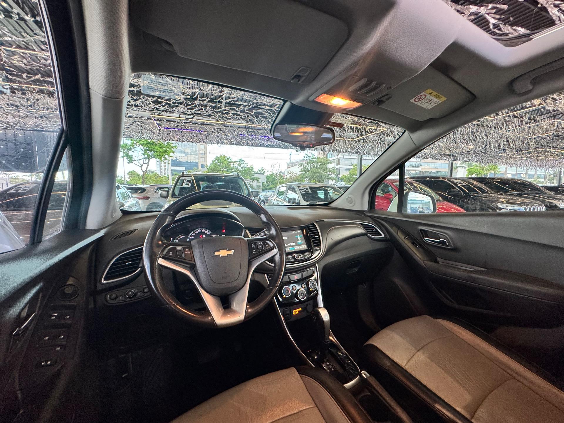 CHEVROLET Tracker - Foto