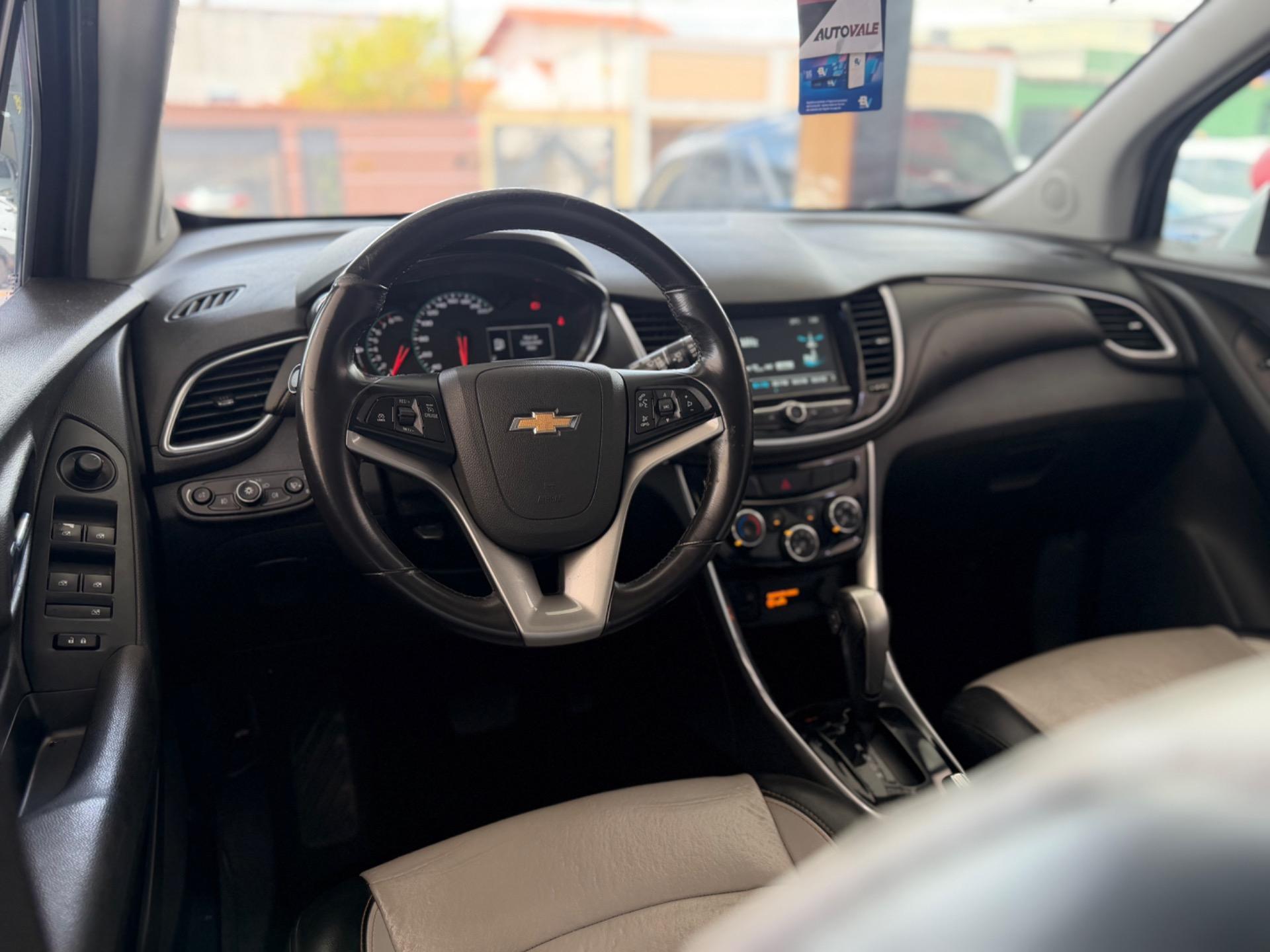 CHEVROLET Tracker - Foto