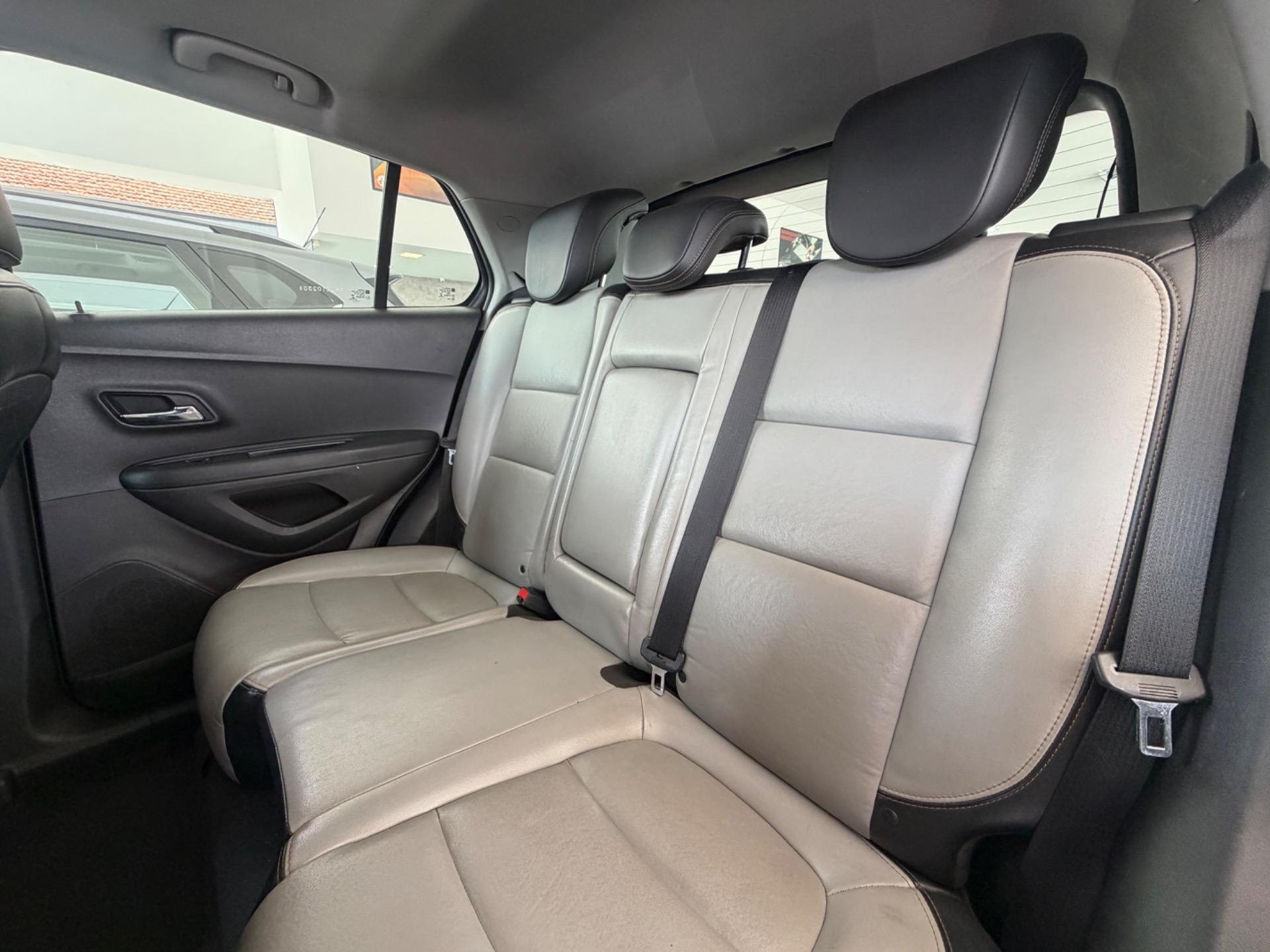 CHEVROLET Tracker - Foto