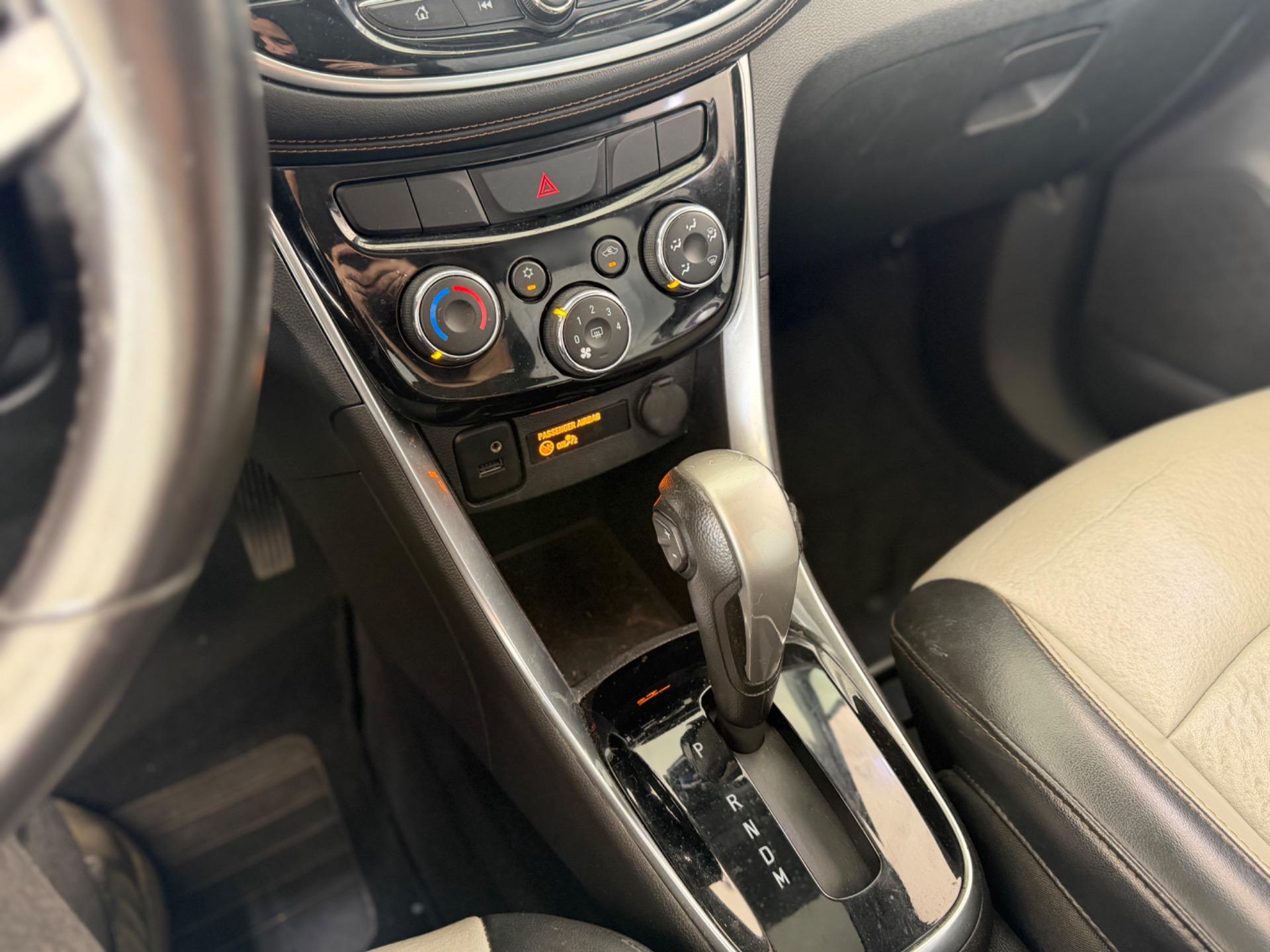 CHEVROLET Tracker - Foto