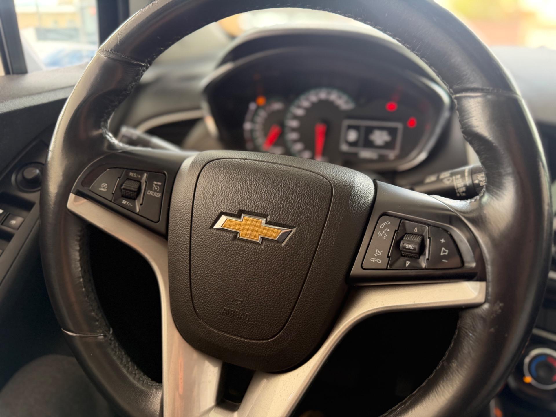 CHEVROLET Tracker - Foto