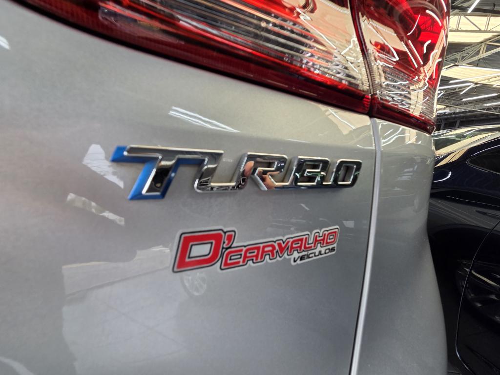 CHEVROLET Tracker - Foto