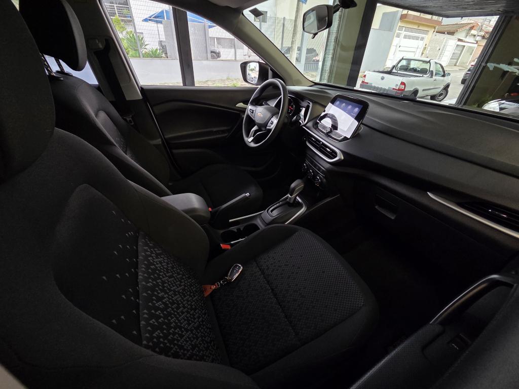 CHEVROLET Tracker - Foto