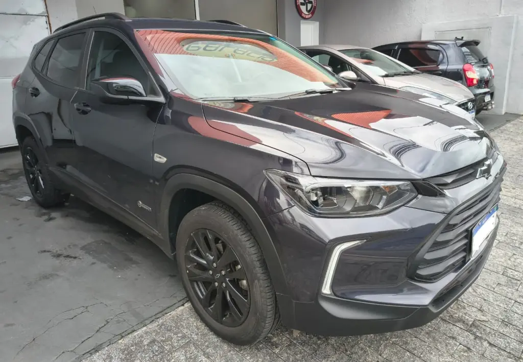 CHEVROLET Tracker