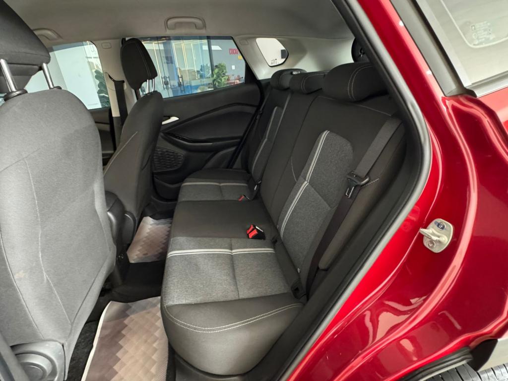 CHEVROLET Tracker - Foto