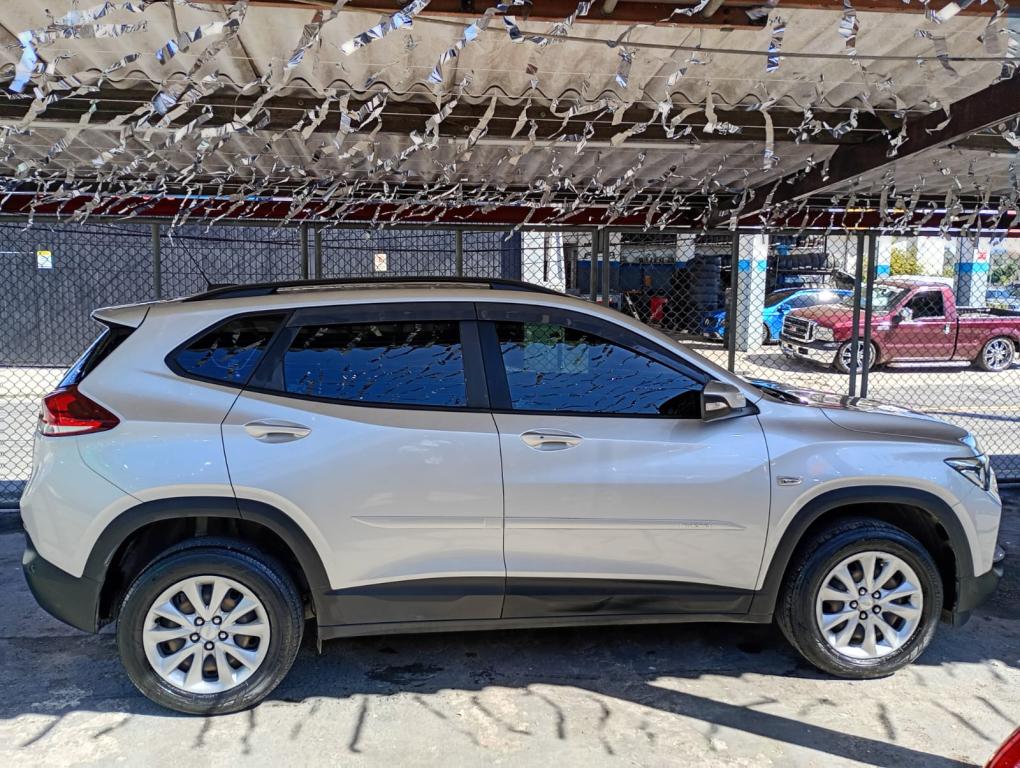 CHEVROLET Tracker - Foto