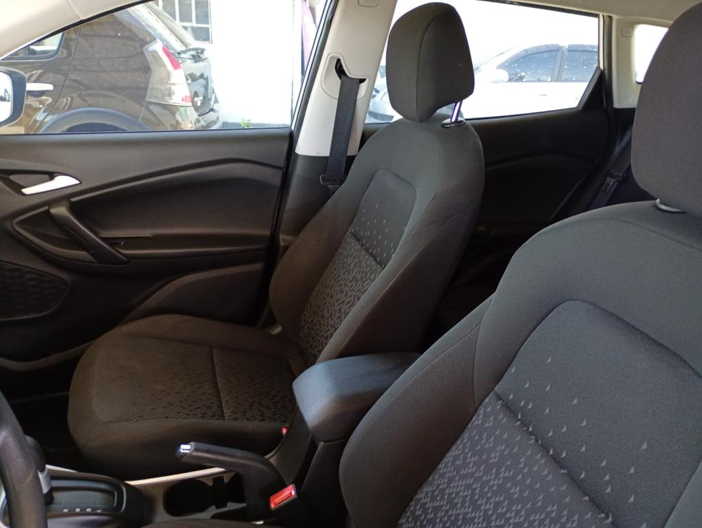 CHEVROLET Tracker - Foto