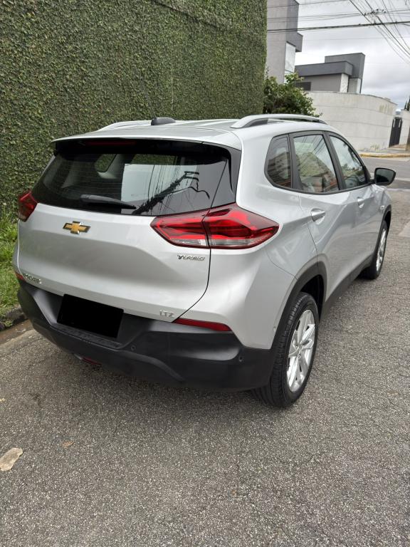 CHEVROLET Tracker - Foto