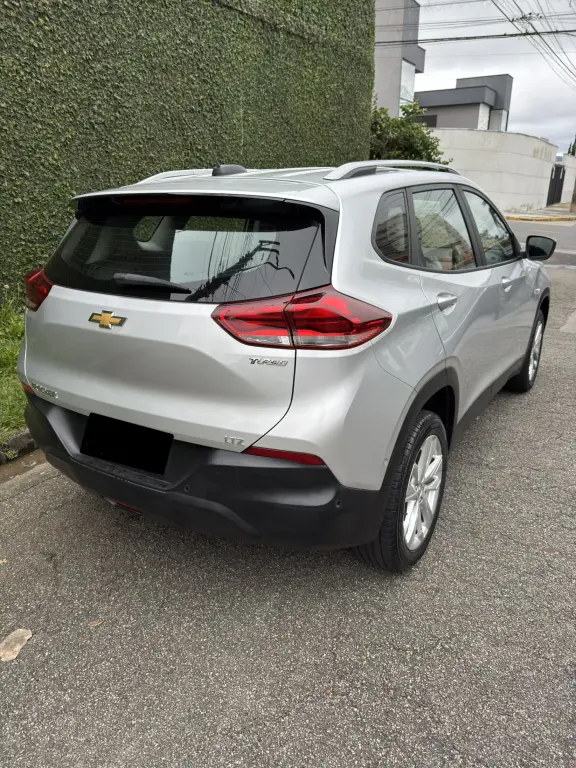 CHEVROLET Tracker - Foto