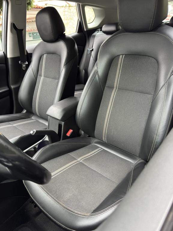 CHEVROLET Tracker - Foto