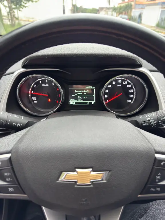 CHEVROLET Tracker - Foto