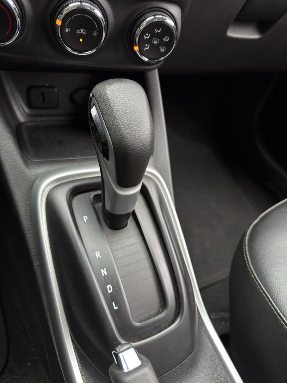 CHEVROLET Tracker - Foto