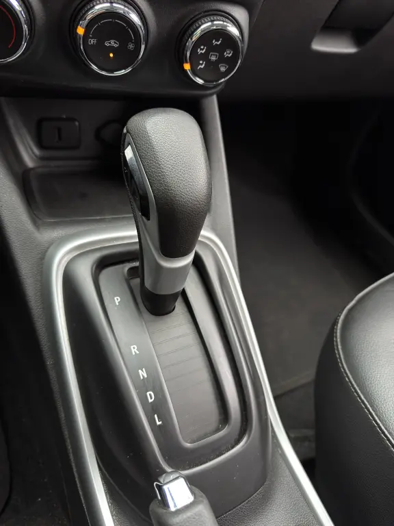 CHEVROLET Tracker - Foto