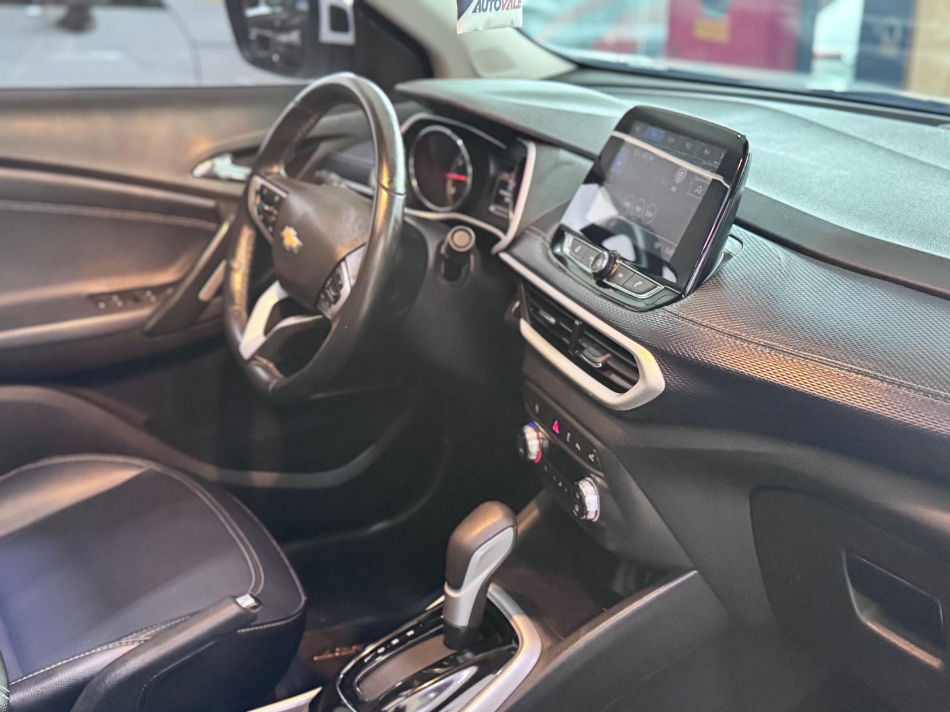 CHEVROLET Tracker - Foto