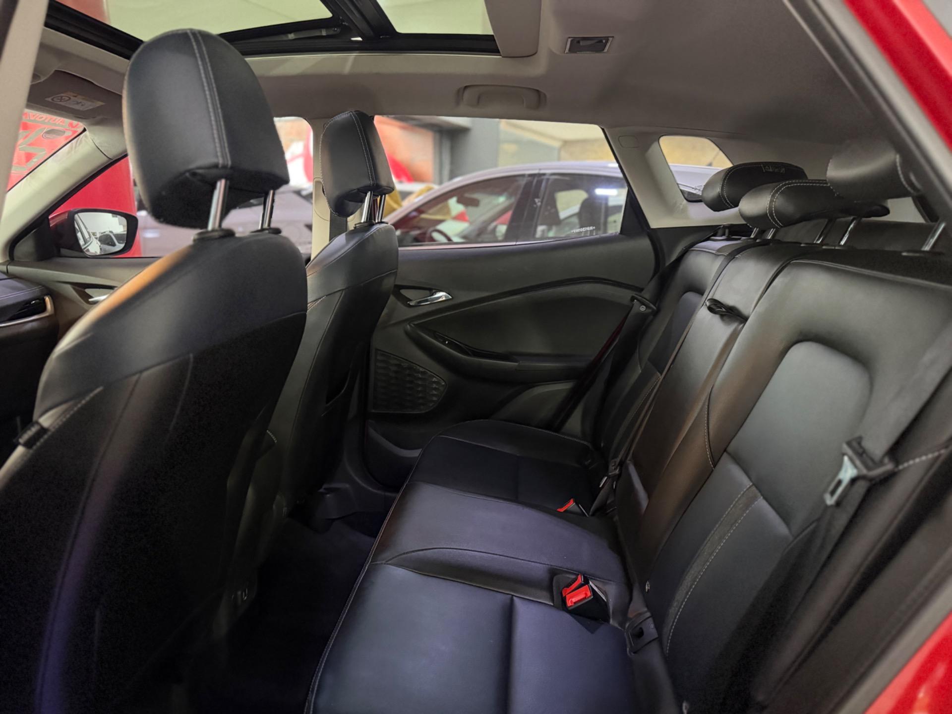 CHEVROLET Tracker - Foto