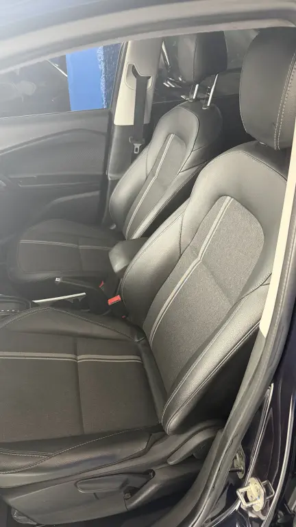 CHEVROLET Tracker - Foto