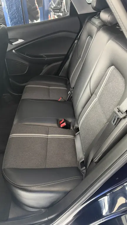 CHEVROLET Tracker - Foto