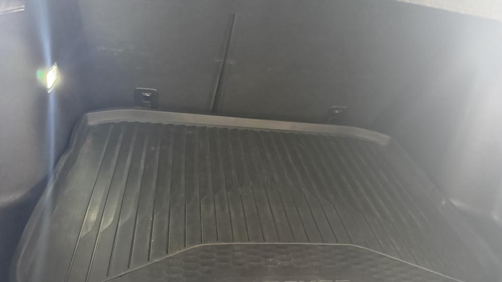 CHEVROLET Tracker - Foto