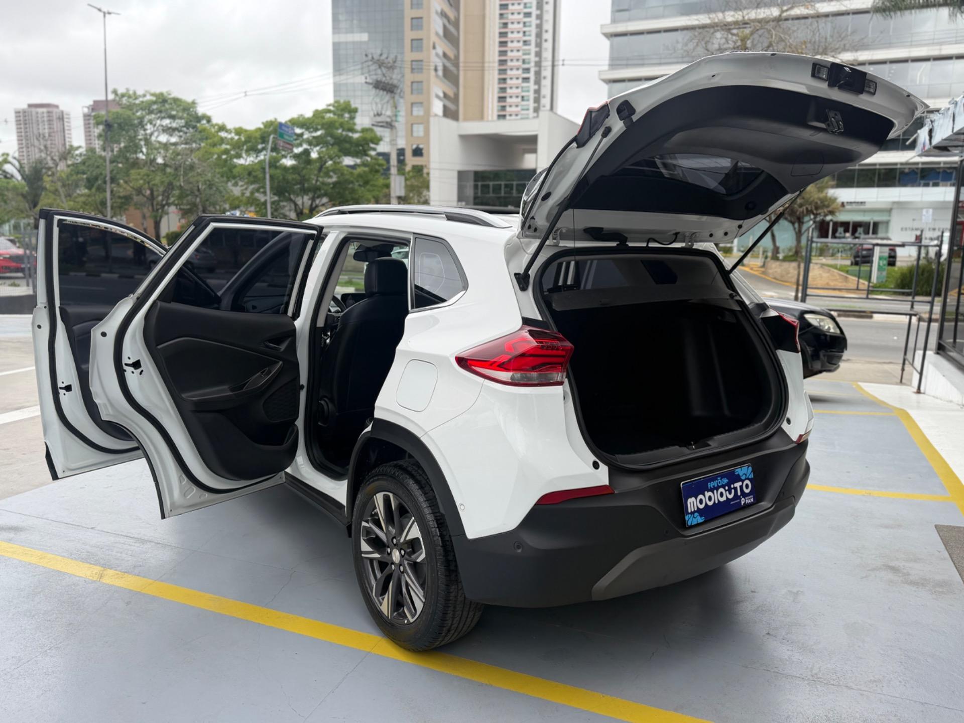 CHEVROLET Tracker - Foto