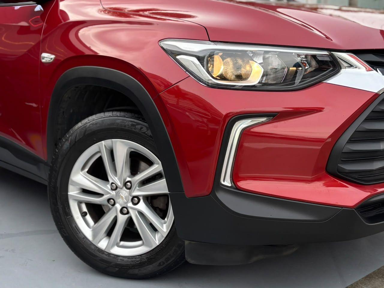 CHEVROLET Tracker - Foto