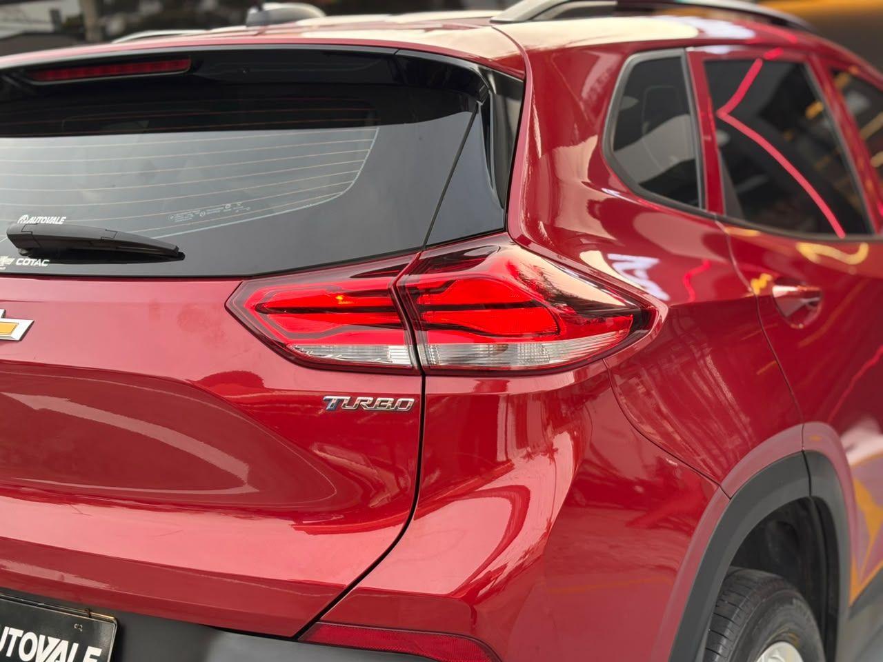 CHEVROLET Tracker - Foto