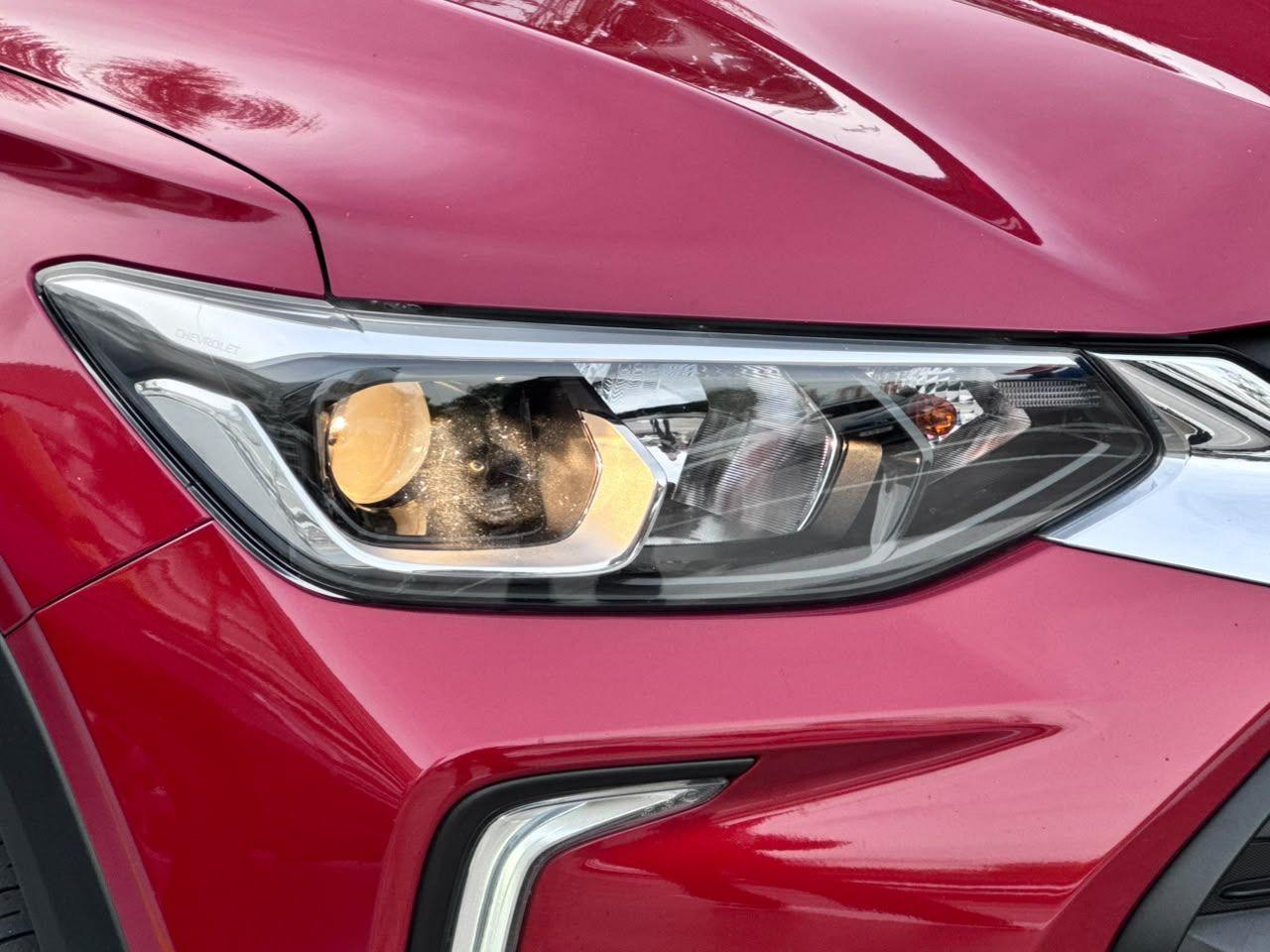 CHEVROLET Tracker - Foto