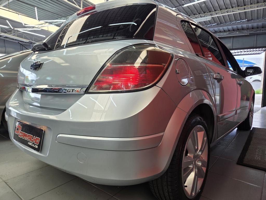 CHEVROLET Vectra Hatch