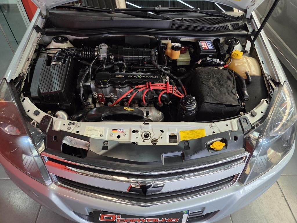 CHEVROLET Vectra Hatch - Foto