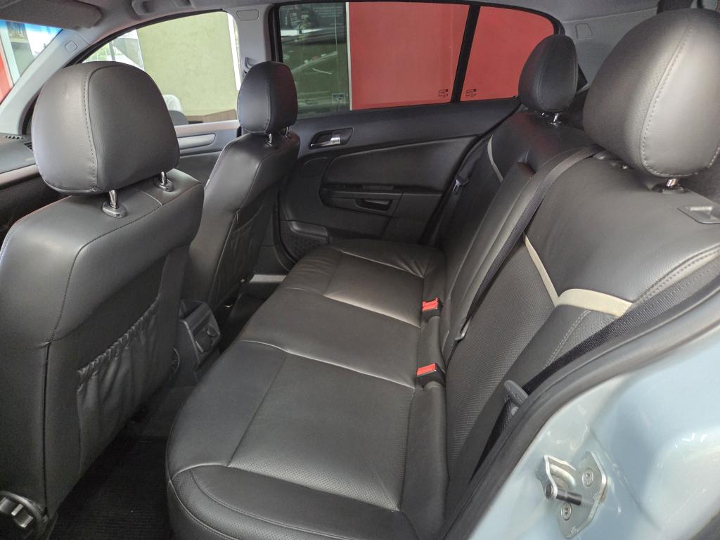 CHEVROLET Vectra Hatch - Foto