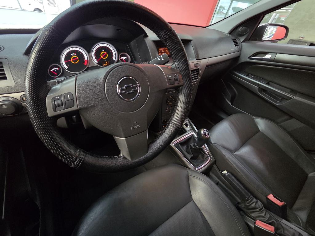 CHEVROLET Vectra Hatch - Foto