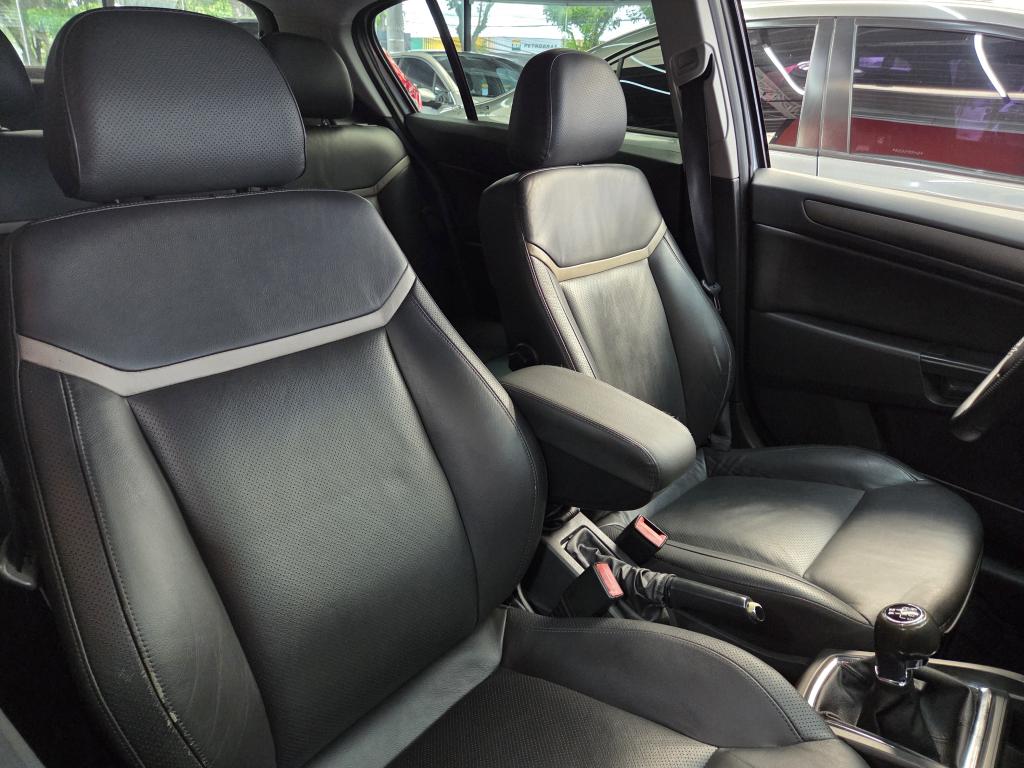 CHEVROLET Vectra Hatch - Foto