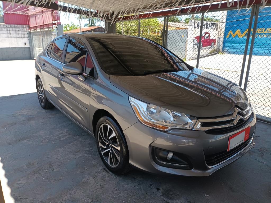 CITROEN C4 Sedan - Foto