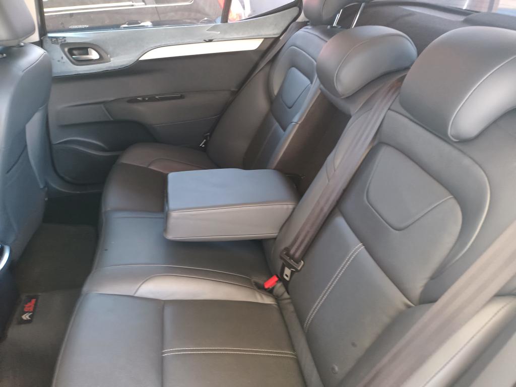 CITROEN C4 Sedan - Foto