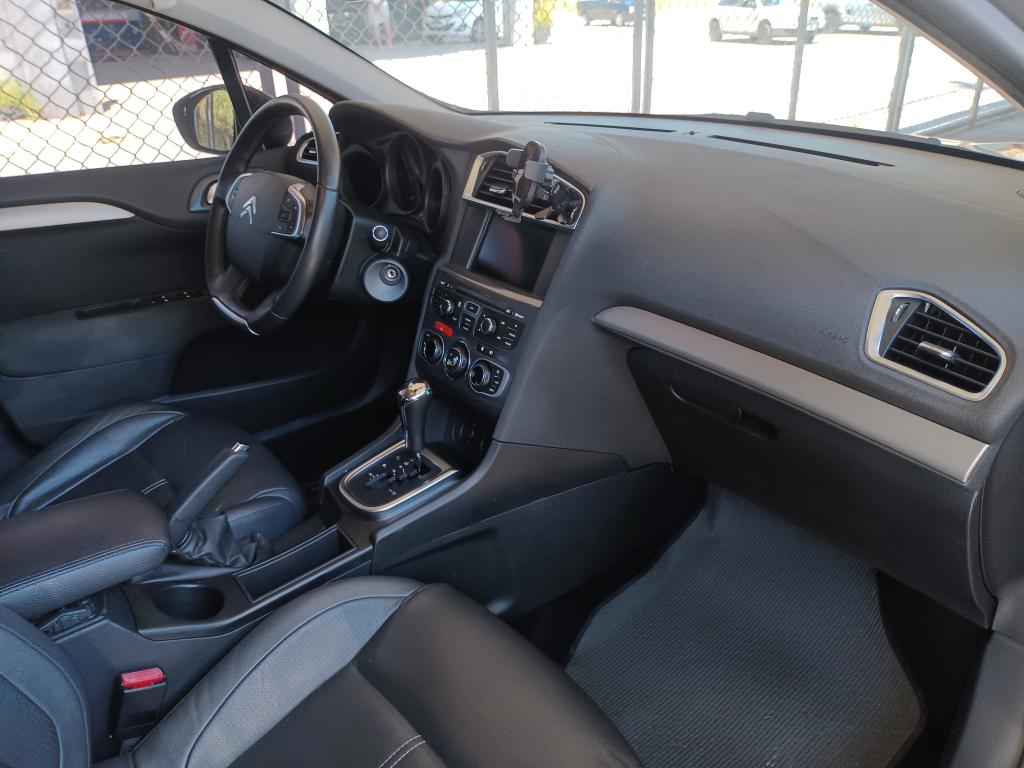 CITROEN C4 Sedan - Foto