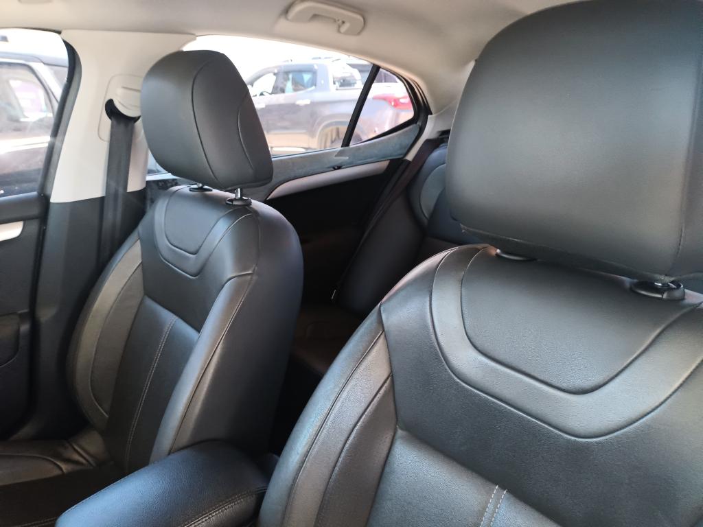 CITROEN C4 Sedan - Foto