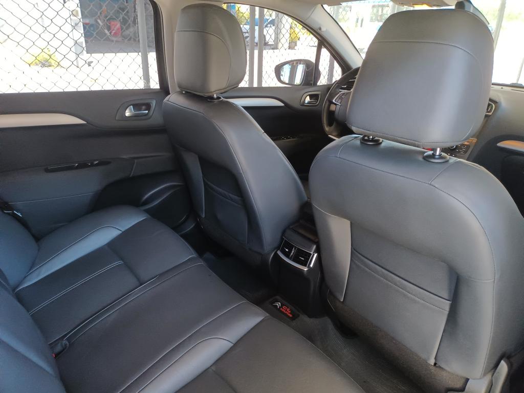 CITROEN C4 Sedan - Foto