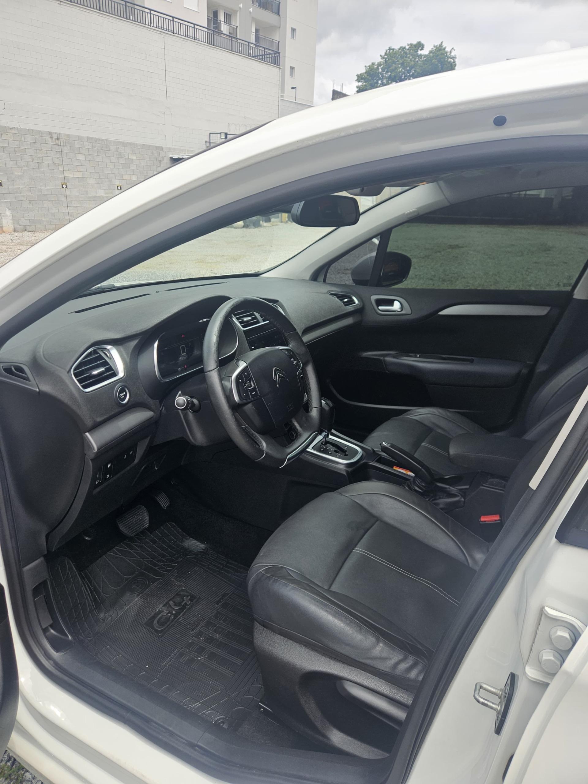 CITROEN C4 Sedan - Foto