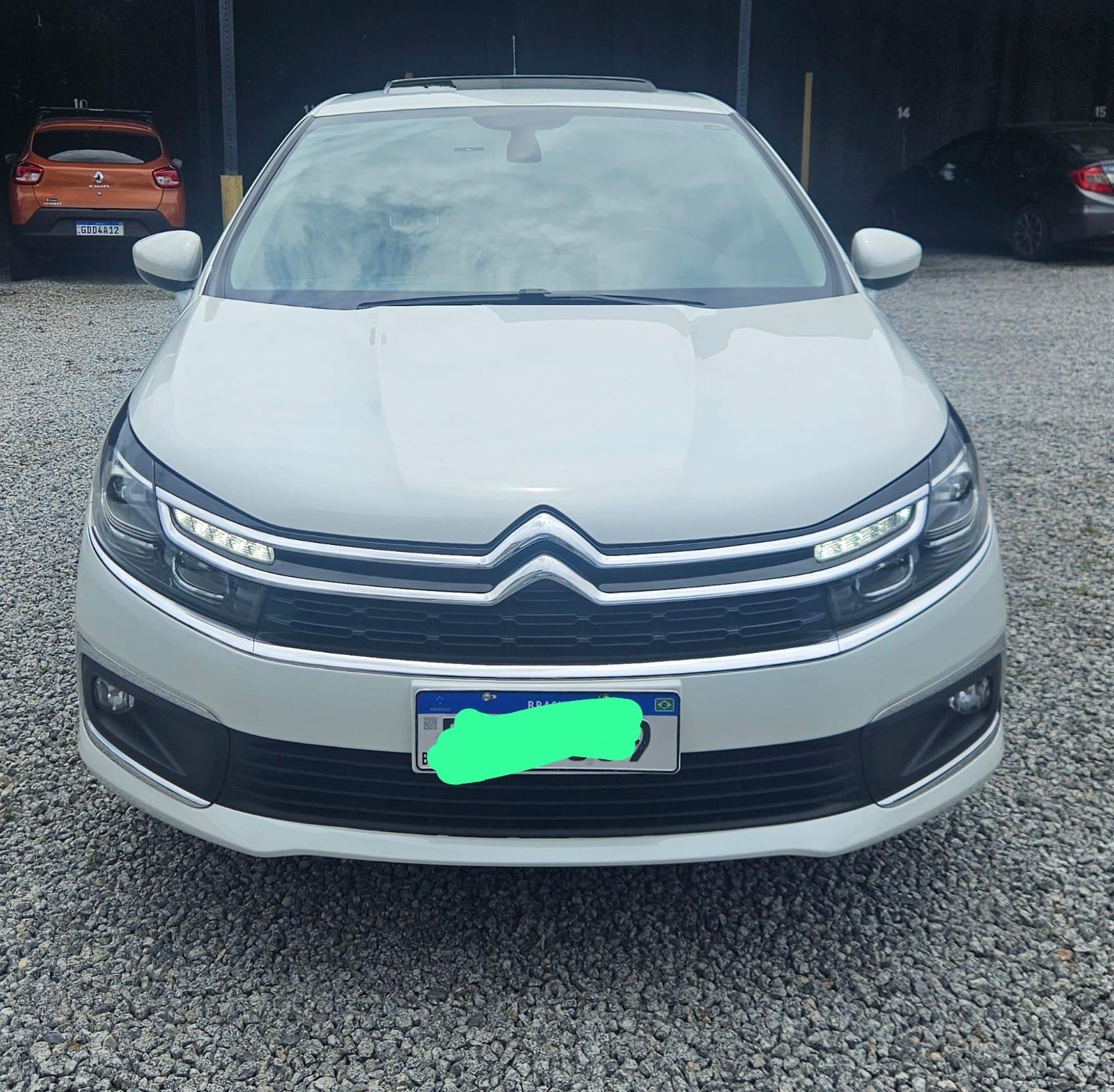CITROEN C4 Sedan - Foto
