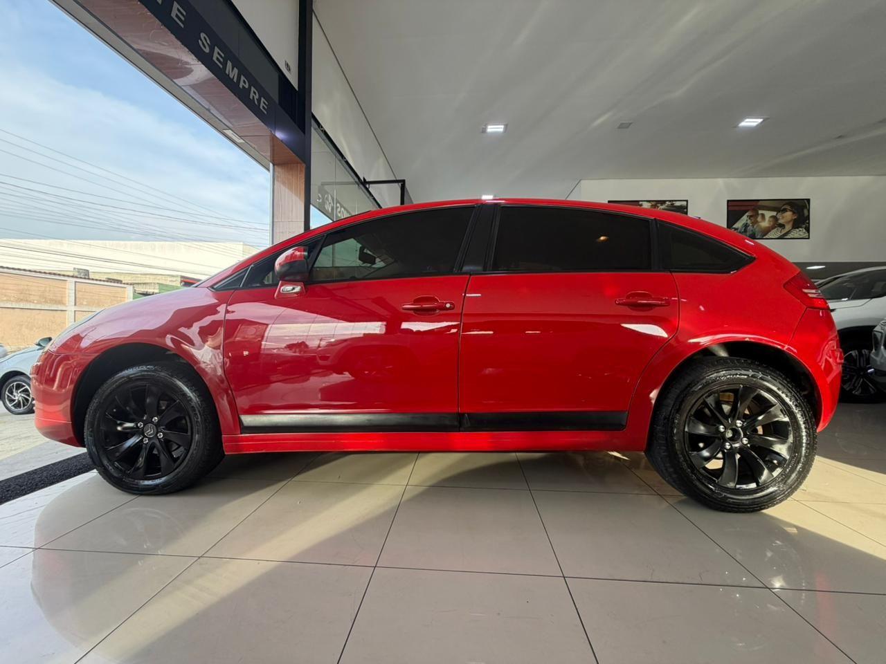 CITROEN C4 Sedan - Foto