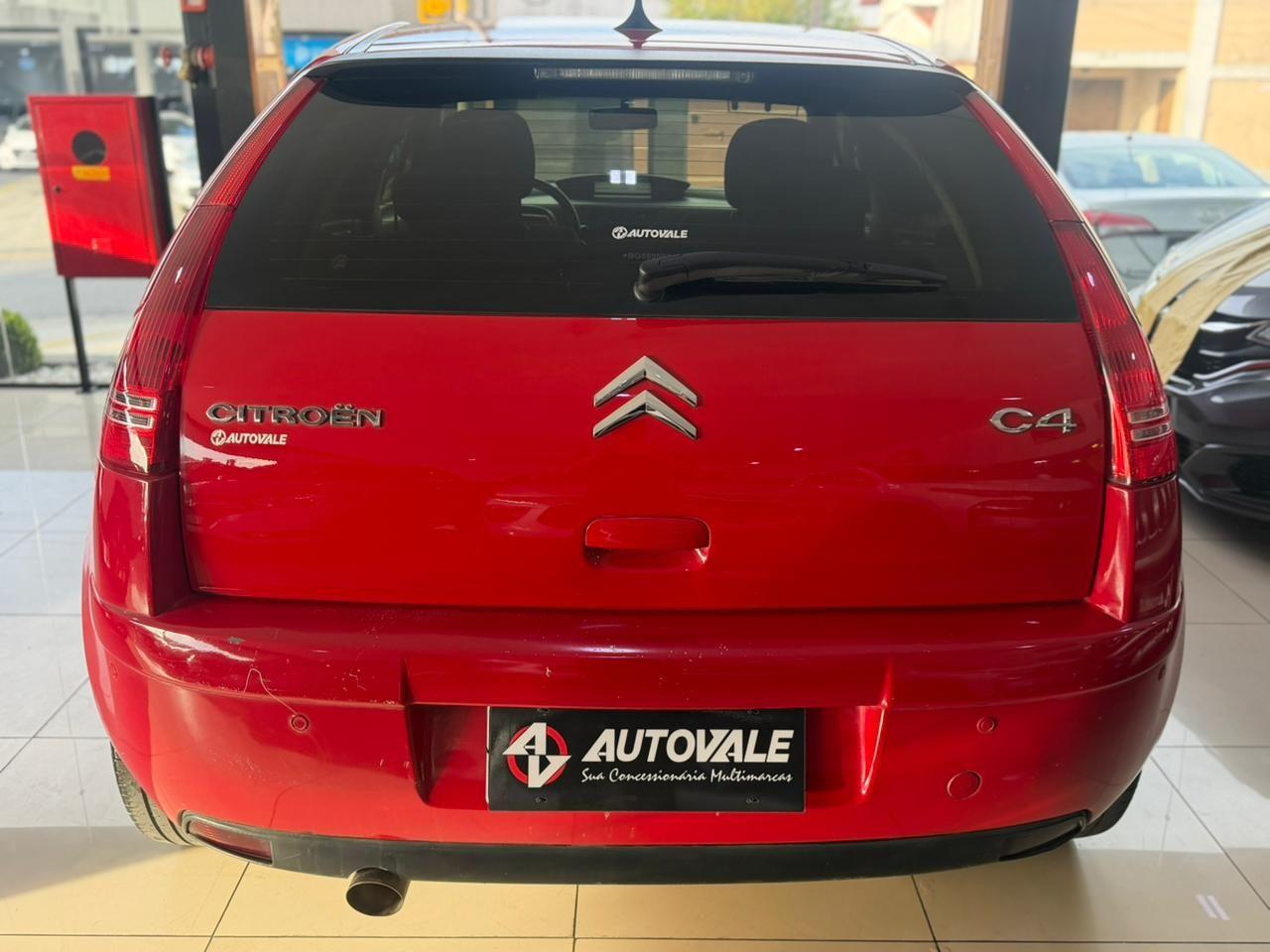 CITROEN C4 Sedan - Foto