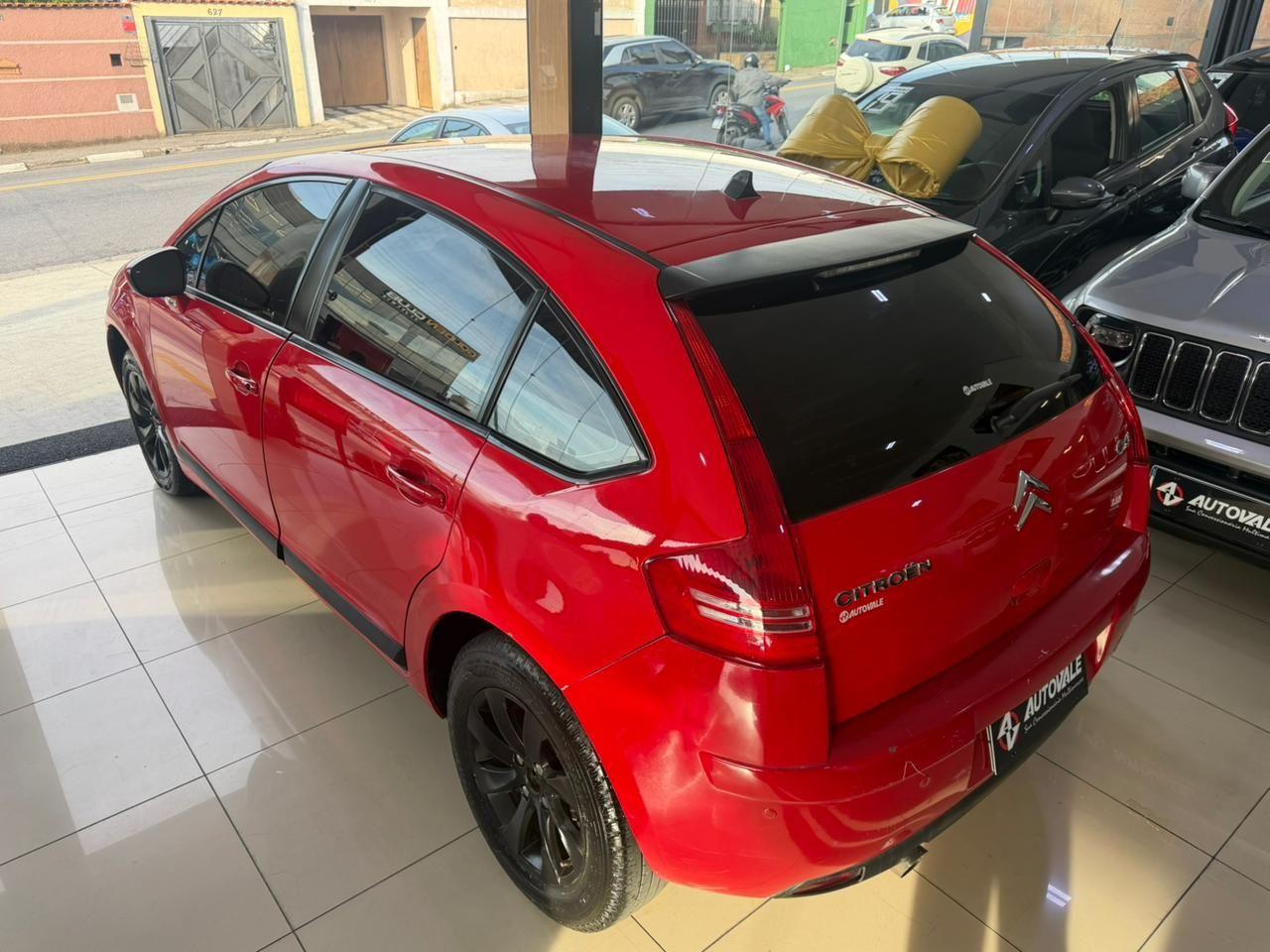 CITROEN C4 Sedan - Foto