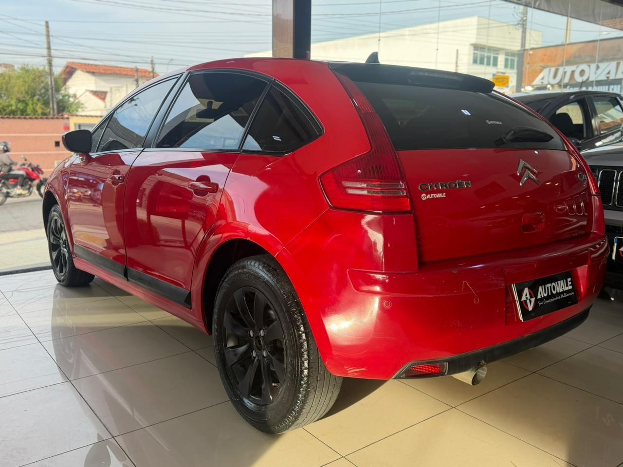 CITROEN C4 Sedan - Foto