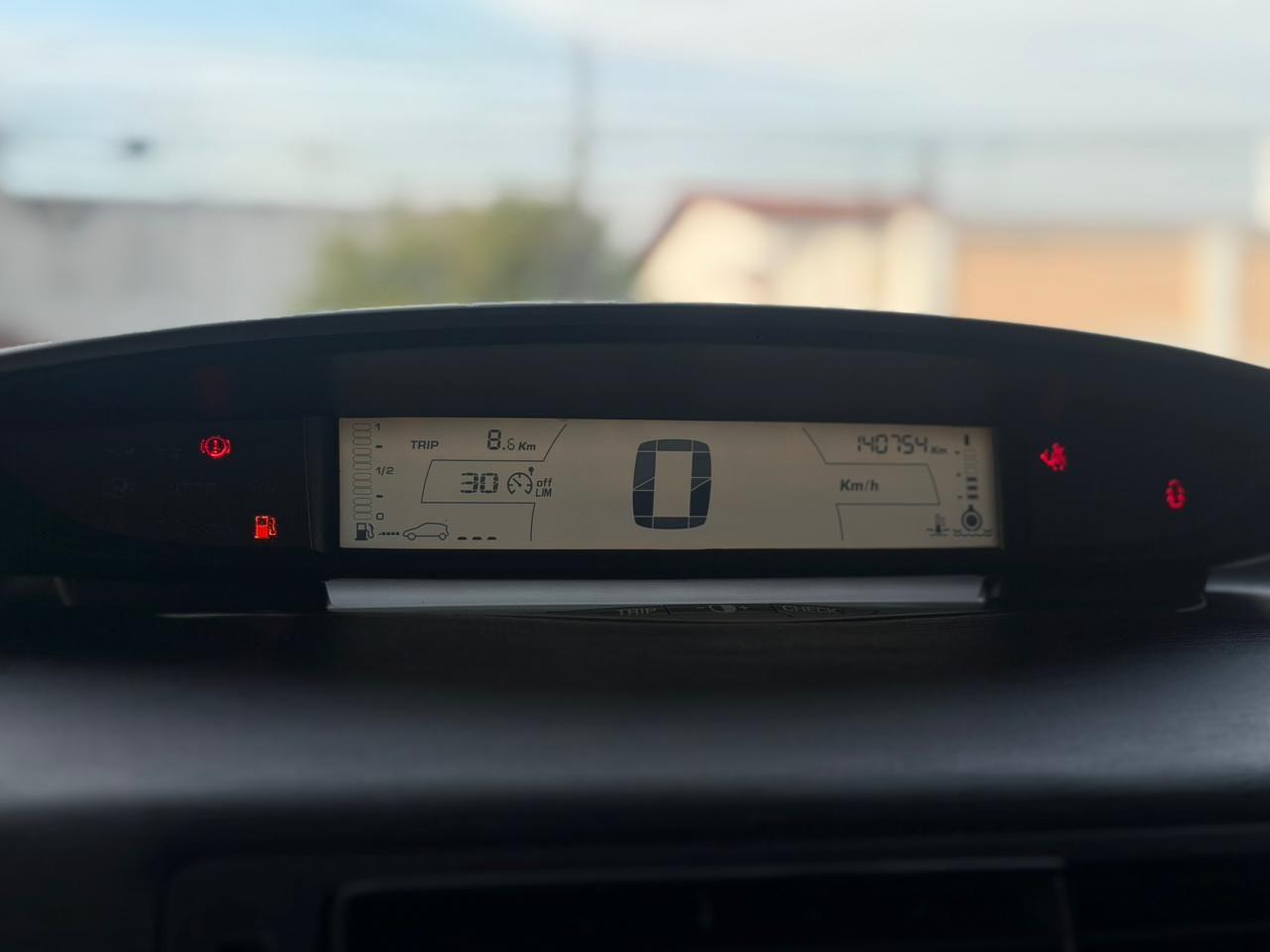 CITROEN C4 Sedan - Foto