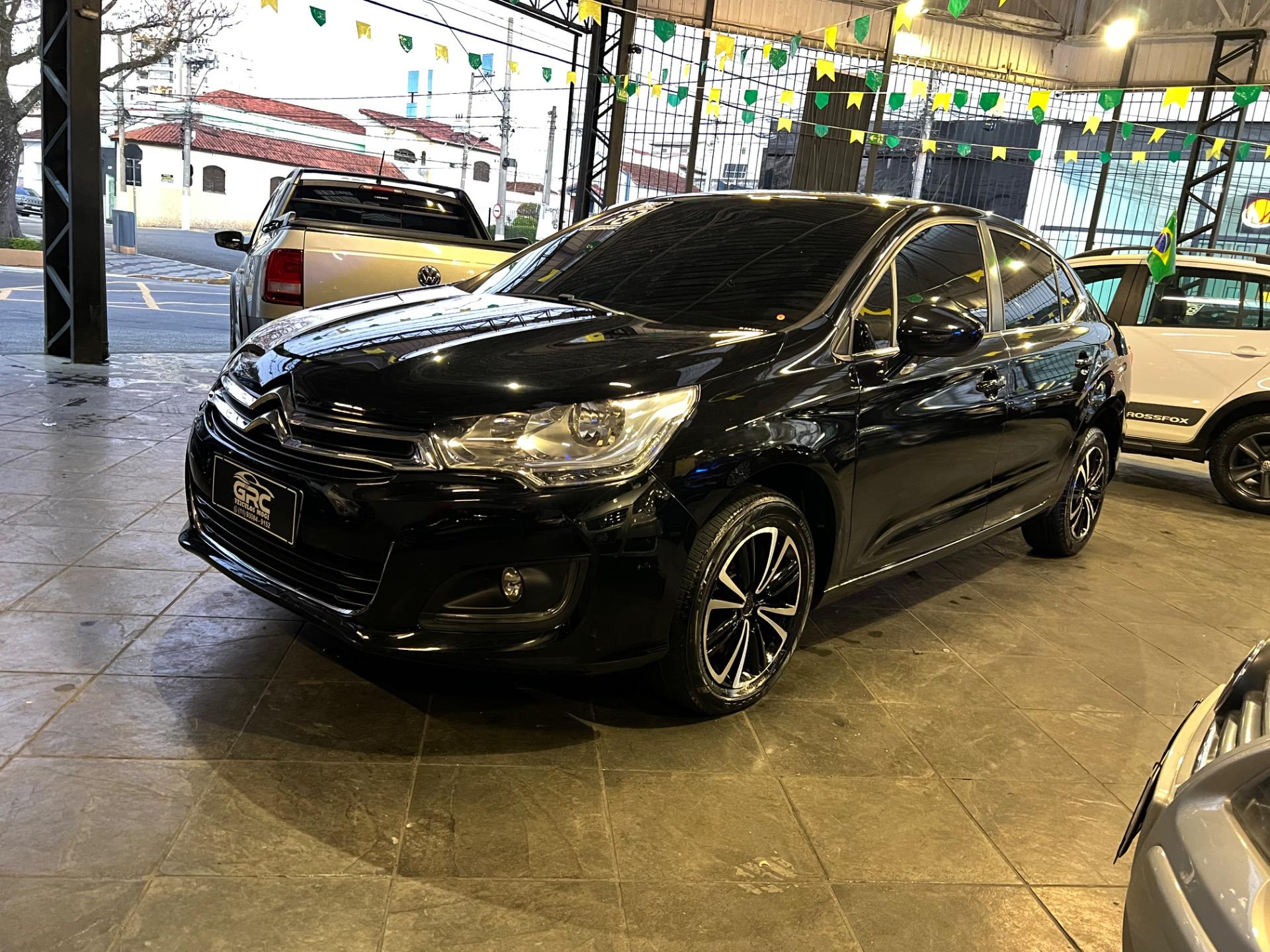 CITROEN C4 Sedan - Foto